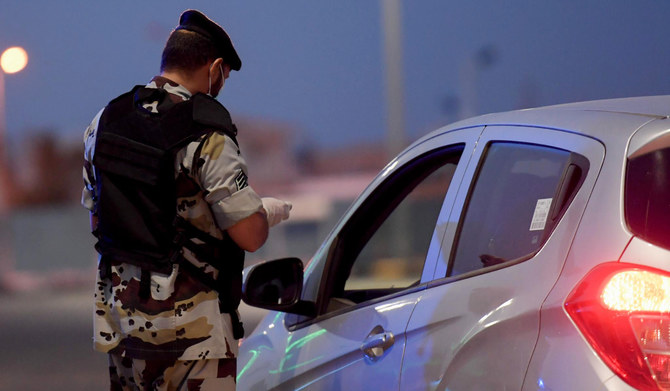 サウジアラビア警察は、何百人もの法律違反者を逮捕した。 (SPA)