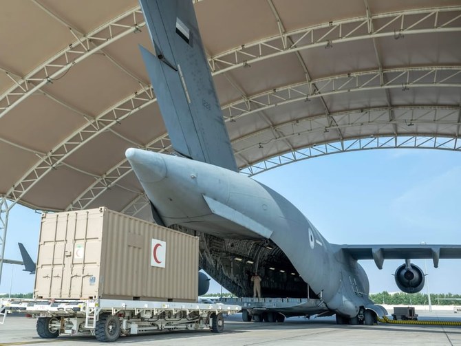 UAEは、ガザ地区での野戦病院建設を支援するための物資や設備を積んだ航空機を追加で5機派遣した。（WAM）