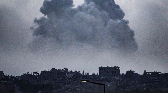 2023年11月23日、ガザ北部においてイスラエルの攻撃後に立ち込める煙。（AFP）
