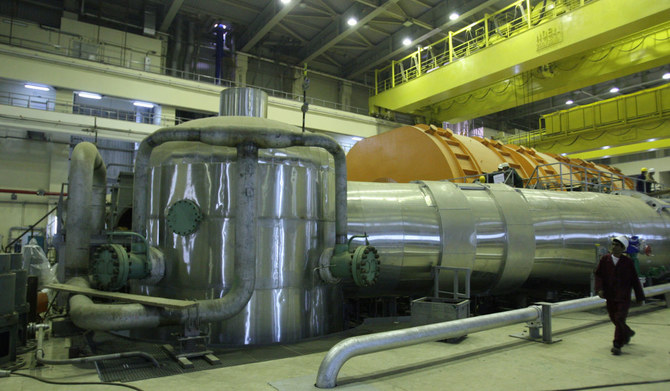 イラン南部、テヘランの南1200キロにあるロシア製ブシェール原子力発電所の原子炉内部。2010年10月26日に撮影。(AFP）