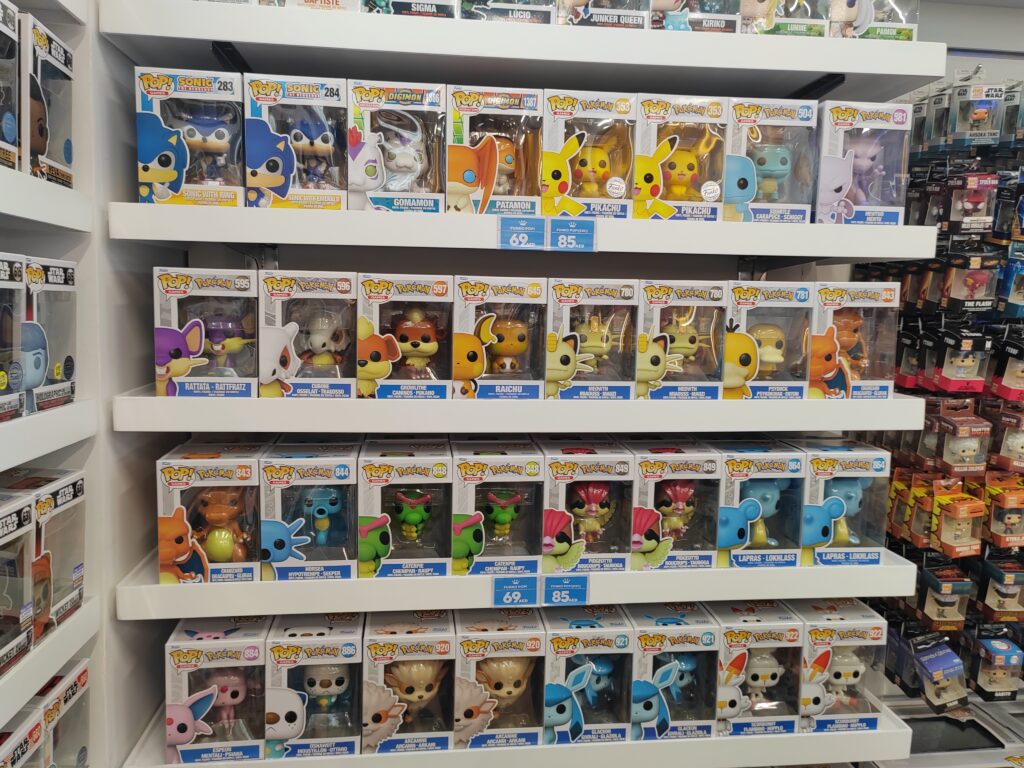 新店舗はドバイ・モールにあり、ファンコ・ポップの最新作を手に入れようと多くの興奮したファンが開店日に訪れた。(提供)