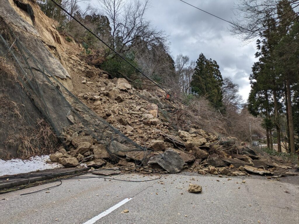 最大の懸念は、能登半島のような大地震が首都圏を襲うことだ。フライデー誌の記事によれば、もしそうなれば、最大50万人が死亡する可能性があるという。(MOD)