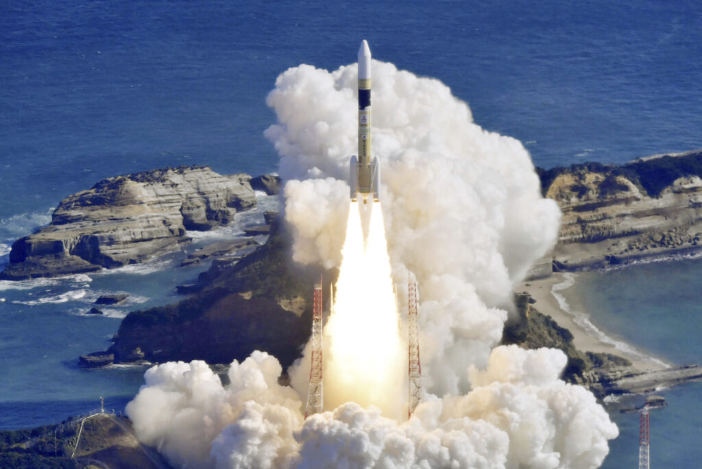 日本はあと2回の打ち上げでH-IIAを退役させ、H3に置き換える計画だ。