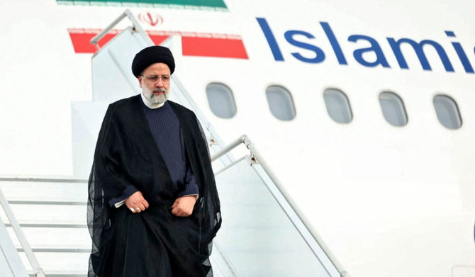 2023年6月13日、マナグアのアウグスト・C・サンディーノ国際空港に降り立ったイランのイブラヒム・ライシ大統領。(AFP資料写真)
