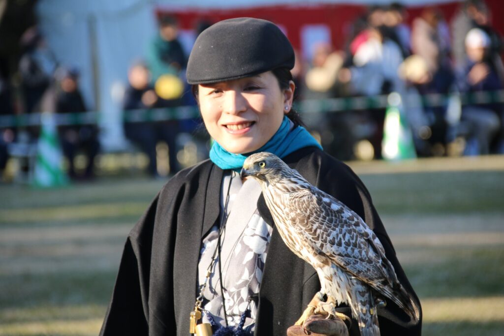 諏訪流は日本で最も古く、最も有名な鷹狩の流派である。 （AFP）