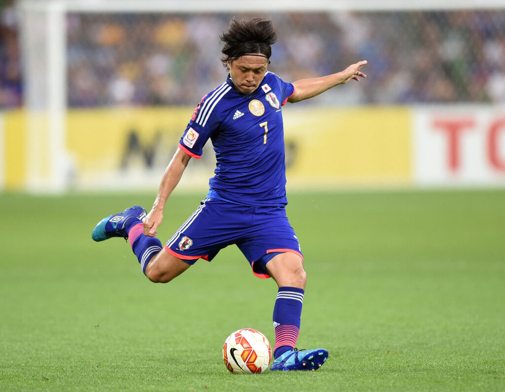 遠藤はワールドカップの日本代表に3度名を連ね、2009年にはアジア年間最優秀選手賞を獲得した。（AFP通信）