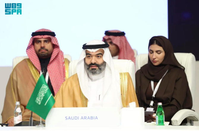 第3回デジタル協力機構総会で演説するサウジアラビアのアブドゥラー・アルスワハ通信情報技術大臣。SPA