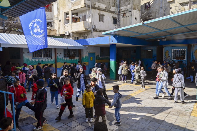 フィリップ・ラザリーニ国連パレスチナ難民救済事業機関(UNRWA)事務局長は、イスラエルは同機関を破壊するため総力を挙げていると発言した。(EPA)