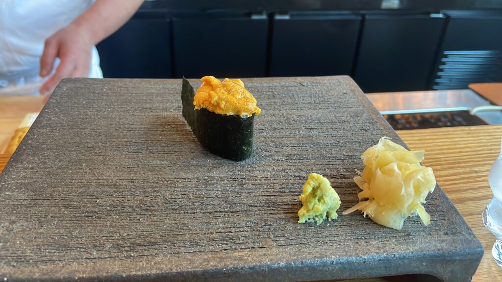 日本各地の海の幸を中心に、伝統的な日本料理にスポットを当てたコラボレーションメニューとなっている。(ANJ)