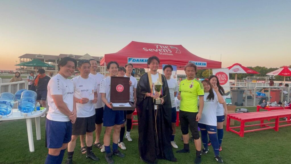 日本ガルフカップは、UAEで開催される日本人コミュニティのスポーツイベントとしては最大規模のもので、地域各地で活動するチームを招待し、親善試合を行う。(ANJ)