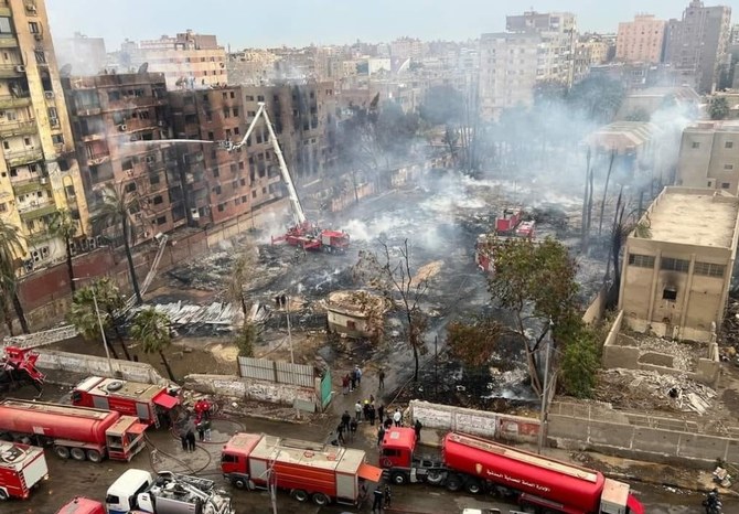 カイロで火災が発生し、80年前に設立されたアラブで最も歴史ある映画製作会社が焼失した。(X/@MouradTeyeb)