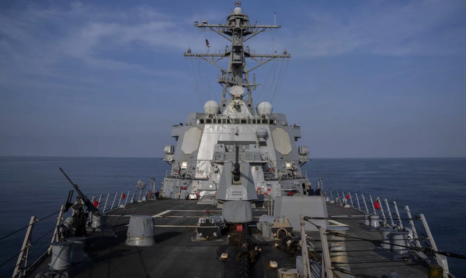 南紅海で撮影されたUSS Gravely駆逐艦。(AP/ファイル)