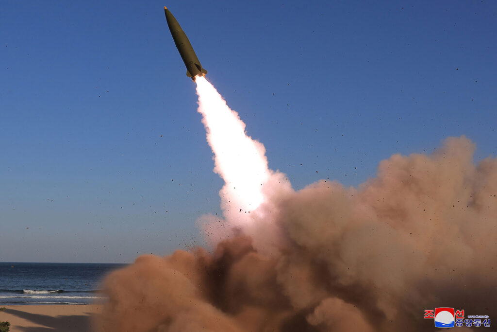 北朝鮮は人工衛星を配備するため、6月4日までにロケットを発射する予定であると通告した。(AFP=時事)