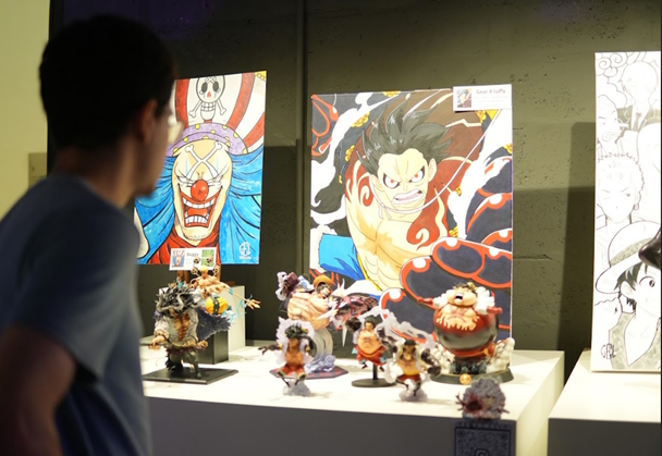 「ワンピース」フェスティバルに出席した前田哲在カタール日本大使。(提供)