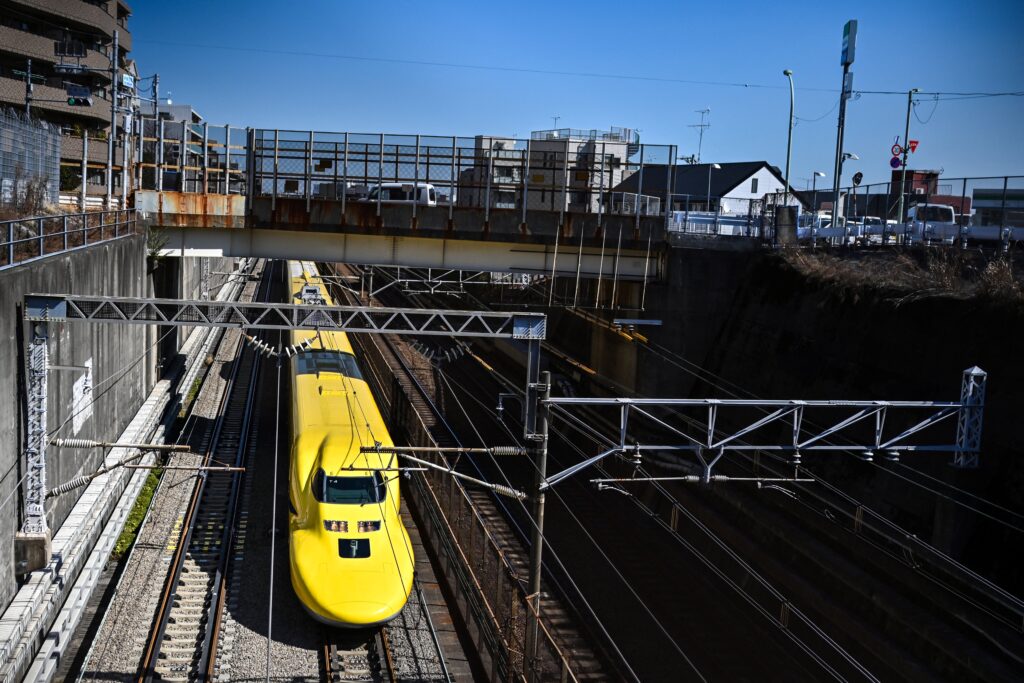 運行は１０日に１日程度だが、日程は公表されていないため、「見ると幸せになれる」と鉄道ファンから親しまれている。(AFP)