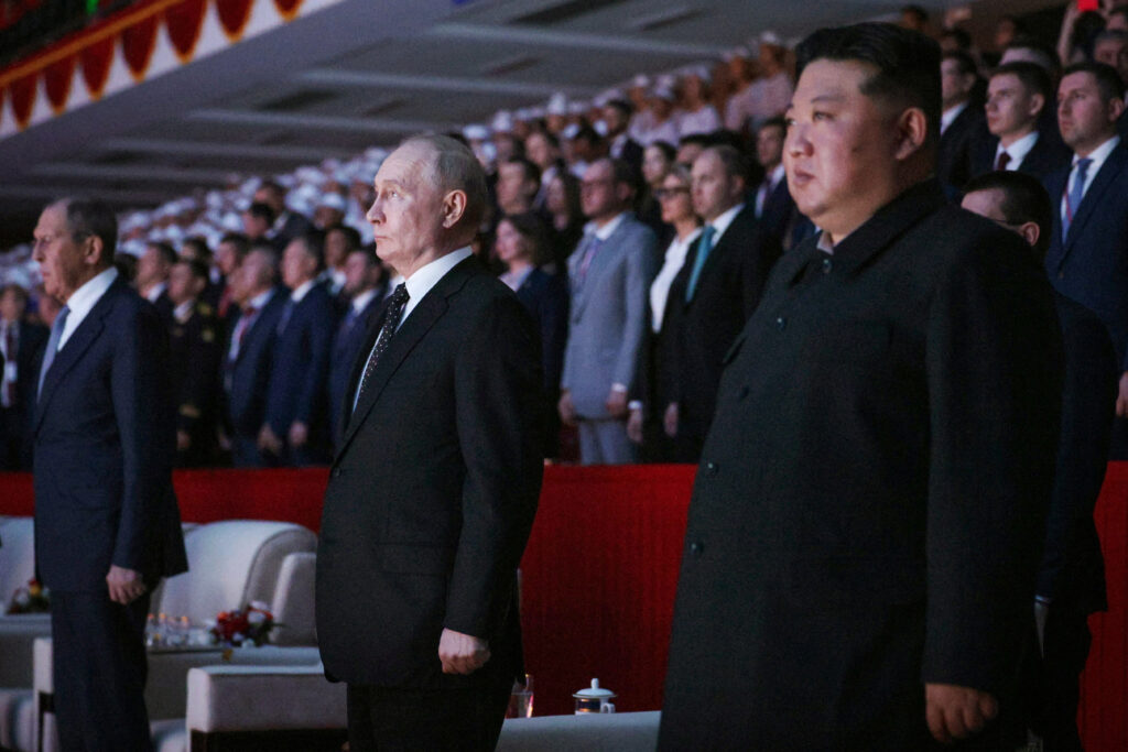 林氏はまた、ロシアが北朝鮮から武器や弾薬を調達していると述べた。(AFP)