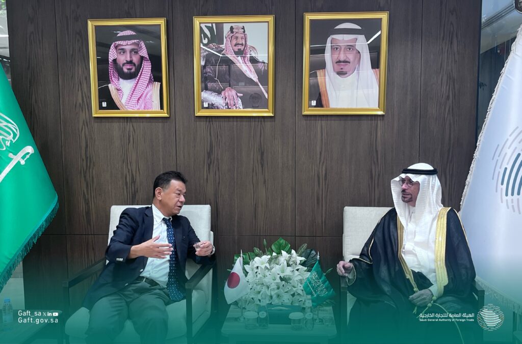 両氏は、国際機関、特に世界貿易機関（WTO）における共通の側面と目標について話し合った。(X/@gaft_sa)