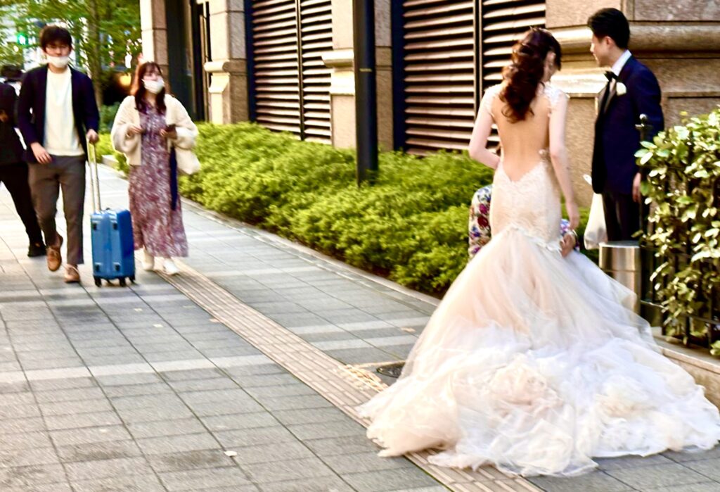 マッチングアプリや結婚相談所、結婚式場など婚活関連事業者が一堂に会し、日本初の試みとなった。(AFP)
