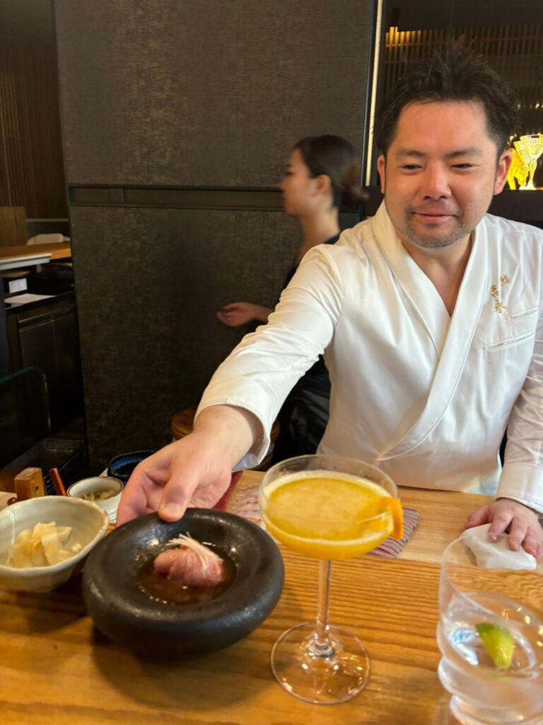 8月22日から25日にかけて開催された「おまかせ料理体験」は、ユニークで没入感のある料理イベントをゲストに提供した。(ANJ)