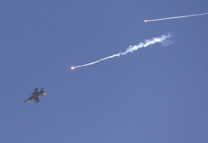 イスラエルの戦闘機は火曜日、30分以内にベイルート上空で3回、音を轟かせた。(@Rulaelhalabi)