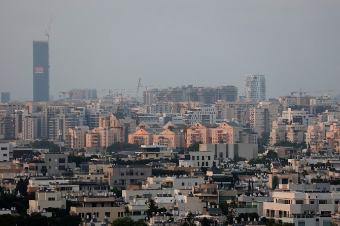 2024年8月12日、イスラエルとパレスチナ自治区ガザ地区のハマスとの間で戦争が続く中、地域の緊張が高まるイスラエルの都市テルアビブの全景。(AFP＝時事）