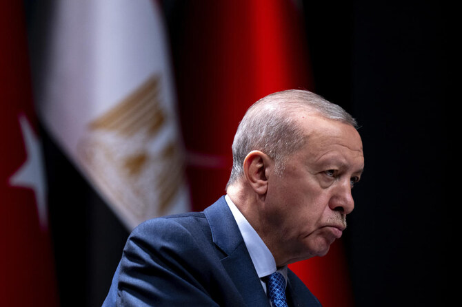 トルコのエルドアン大統領は土曜日、イスラム諸国はイスラエルからの「拡大主義の脅威の増大」に対して同盟を結ぶべきだと述べた。(AP)