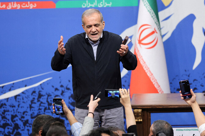 イランのマスード・ペゼシュキアン大統領は、テヘラン(イラン)で記者会見に出席した(ファイル/ウェスト・アジア通信社/ロイター)
