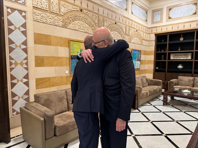 ヨルダンのアイマン・サファディ外相は、連帯の意を表するためにベイルートを訪問し、レバノンのナジーブ・ミカティ首相と会談した。(X: @ForeignMinistry)