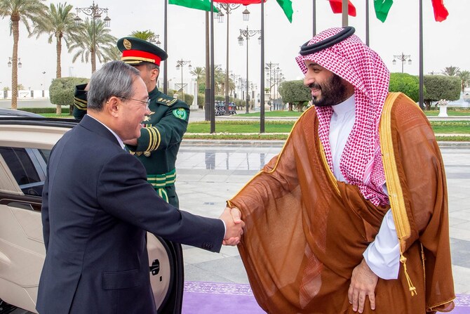 中国の李克強首相は、中国はサウジアラビアと緊密に協力して発展のプロセスを進めていくと述べた（AFP通信）