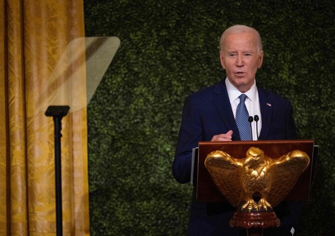 2024年10月20日、ワシントンD.C.での夕食会でスピーチする米国のジョー・バイデン大統領。（AFP）