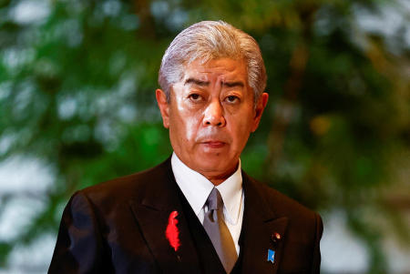 日本の外務大臣、岩屋毅氏は、レバノンにおけるイスラエル国防軍の地上作戦に「深刻な懸念」を表明し、イスラエルとヒズボラとの間で即時停戦する必要性を強調した。(ロイター通信