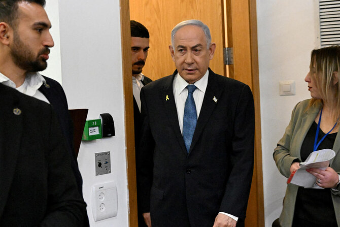 イスラエルのベンヤミン・ネタニヤフ首相は2024年12月23日月曜日、テルアビブの地方裁判所で行われた汚職容疑に関する裁判の5日目の証言に出席した。(ロイター)