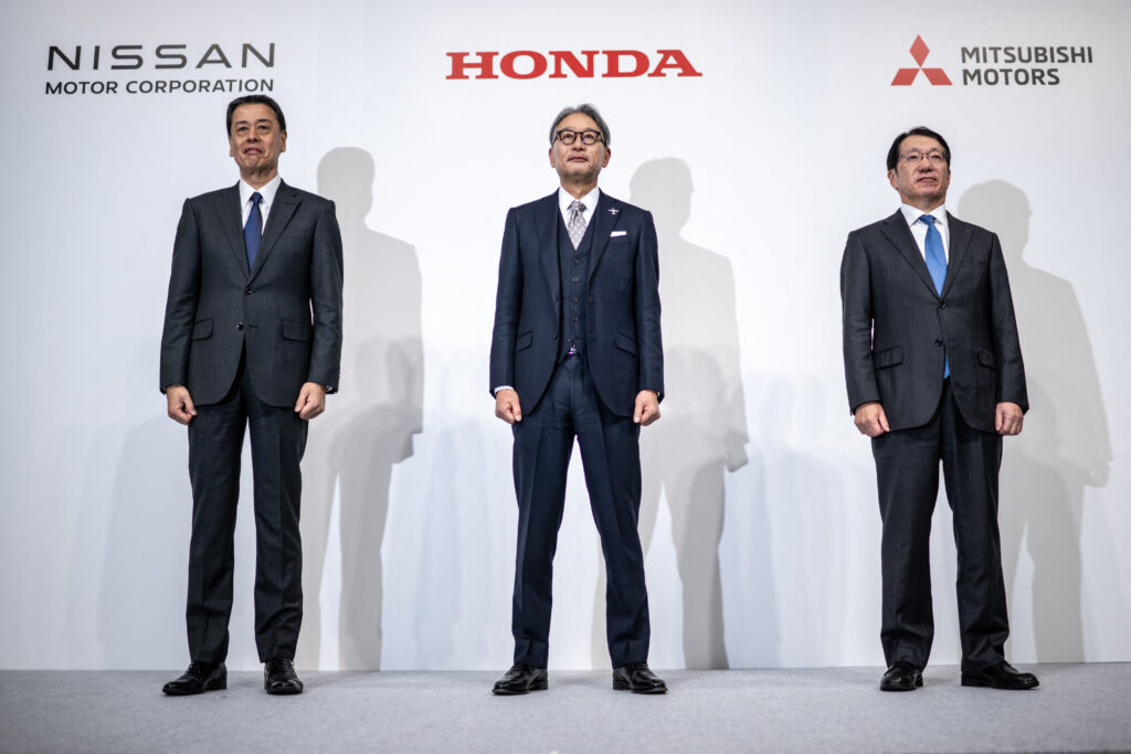 この提携により、トヨタ、フォルクスワーゲンに次ぐ世界第3位の自動車販売台数を誇る自動車グループが誕生することになる。(AFP)