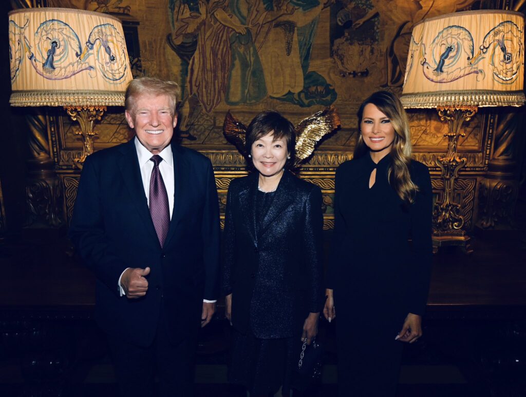 トランプ次期大統領と安倍首相(62歳)は、彼が大統領に就任した最初の任期中に会っており、親密な関係を追求していた。(@MelaniaTrump on X)