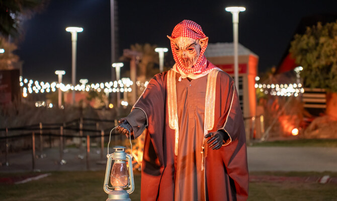 スークで目を引くアトラクションのひとつが、サウジアラビアの民話をテーマにしたホラーハウスだ。(AN photo by Loai El-Kelawy)
