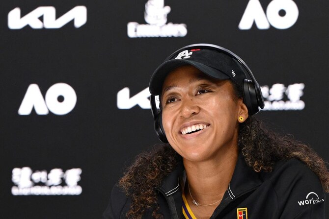 第5シードの鄭は、昨年の決勝でアリナ・サバレンカに敗れたが、その後、パリ五輪で金メダルを獲得し、WTAファイナルズでは準優勝するなど、飛躍のシーズンを送った。(AFP＝時事)