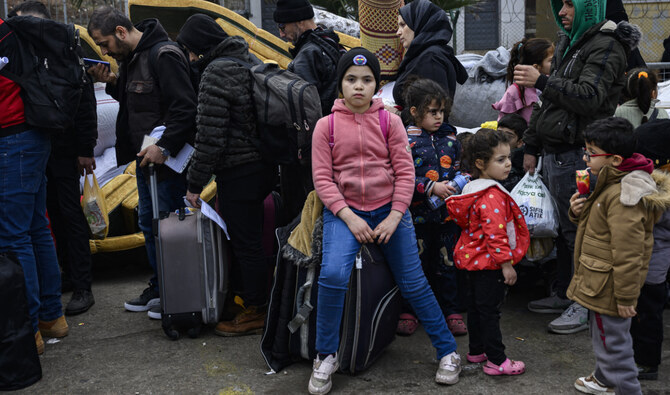 バッシャール・アル・アサド政権が12月初めに崩壊して以来、20万人近くのシリア難民が帰国したと、国連難民機関のフィリッポ・グランディ氏が現地訪問を前に土曜日に述べた。(AFP/ファイル)