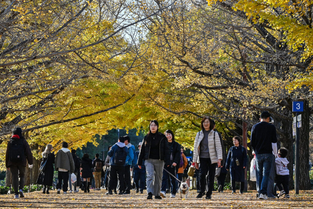 気象庁の発表によると、日本全国の1月から12月までの平均気温は、1991年から2020年までの平均気温を1.48度上回った。(AFP通信)