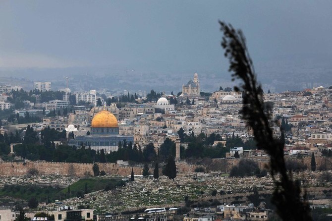 イスラエルは木曜日、週末から始まるイスラム教の聖なるラマダン（断食月）の間、エルサレム旧市街にあるアル・アクサモスクの敷地内で「安全規制」を実施すると発表した。(AFP＝時事）