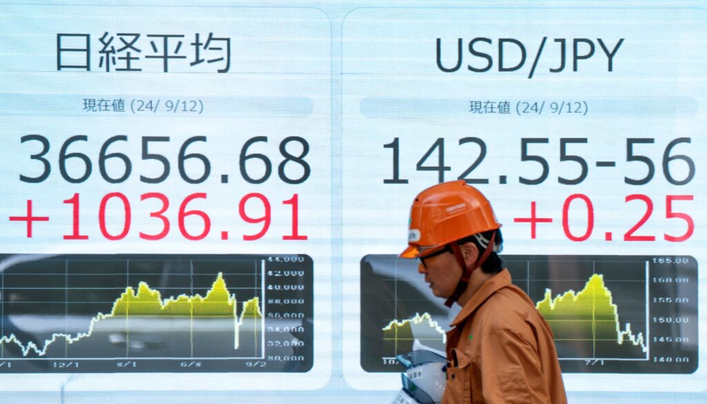 12月の日本のコア消費者インフレ率は3.0％となり、過去16ヶ月で最も速い年間ペースを記録した。(AFP)