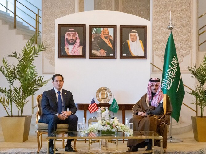 サウジアラビアのファイサル・ビン・ファルハーン外相王子は月曜日、リヤドで米国のマルコ・ルビオ国務長官と面会した。（SPA）