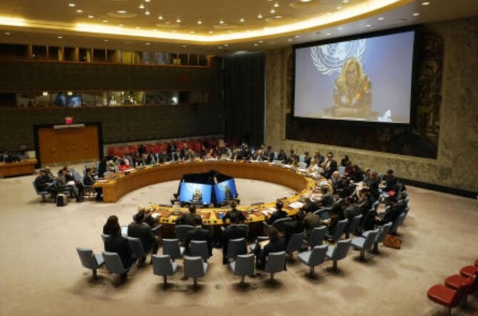 国連安全保障理事会で演説するガザ地区人道復興上級調整官のシグリッド・カーグ氏(2025年3月21日撮影)。(AP)