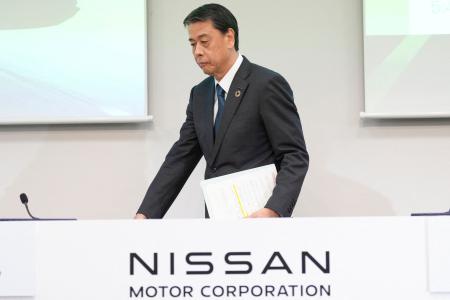 (ファイル)2025年2月13日、神奈川県横浜市の日産自動車本社で記者会見に臨む同社社長兼最高経営責任者(CEO)の内田誠氏。(AFP)