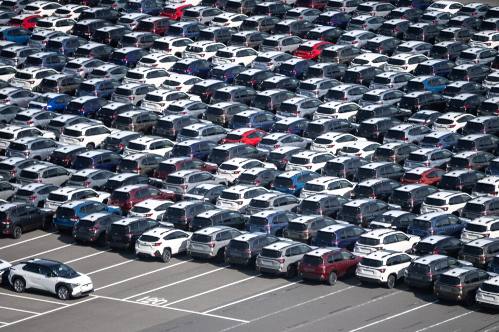 「日本の自動車産業は輸出総額の20％を占め、その大半はアメリカ市場に輸出されている。昨日発効した一律25％の関税は、我々の計算によれば、日本が米国で170億ドルの輸出の可能性を失うことを意味する」と、ITCの貿易・市場情報担当チーフ、ジュリア・スピース氏はジュネーブで記者団に語った。(AFP)