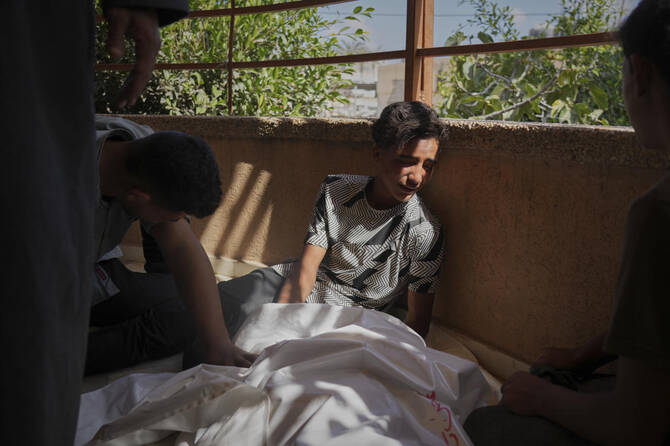 イスラエルによるガザでの軍事作戦は、54,000人以上のパレスチナ人を殺害した。(AP)
