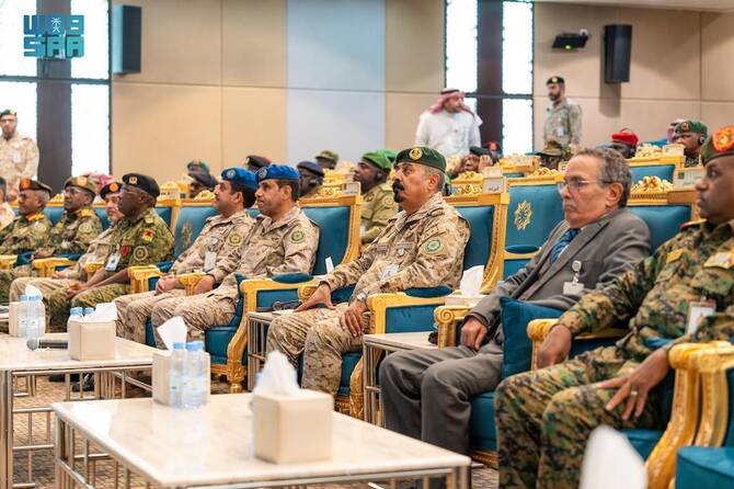 このプログラムは、テロ対策における加盟国間の統合と協力を強化するというサウジアラビアの目標と一致している。(SPA)