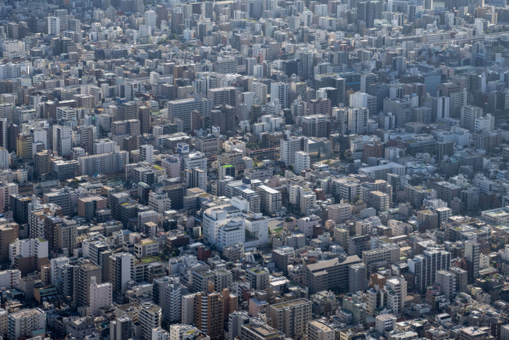 地震の予測は非常に困難だが、1 月、政府の専門家委員会は、今後 30 年間に南海トラフで大規模な地震が発生する確率を 75～82% にわずかに引き上げた。(AFP)
