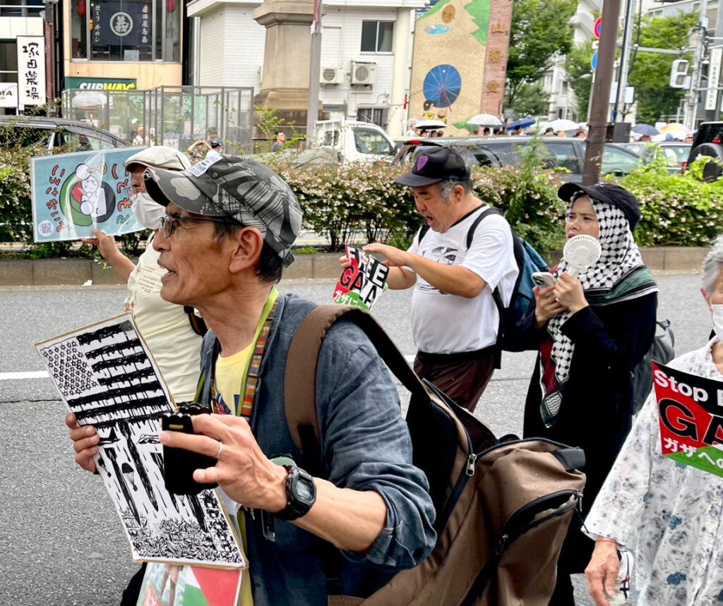 日本は二国家解決案を支持しており、超党派の国会議員グループが政府に承認を求める請願書を提出した。(ANJ)
